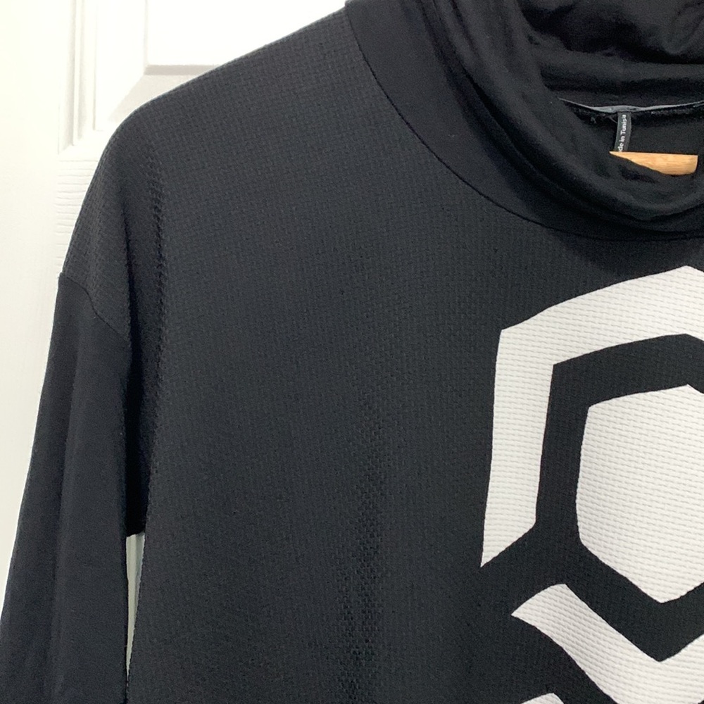 MADO ET LES AUTRES turtleneck tunic, size 38 (US S)